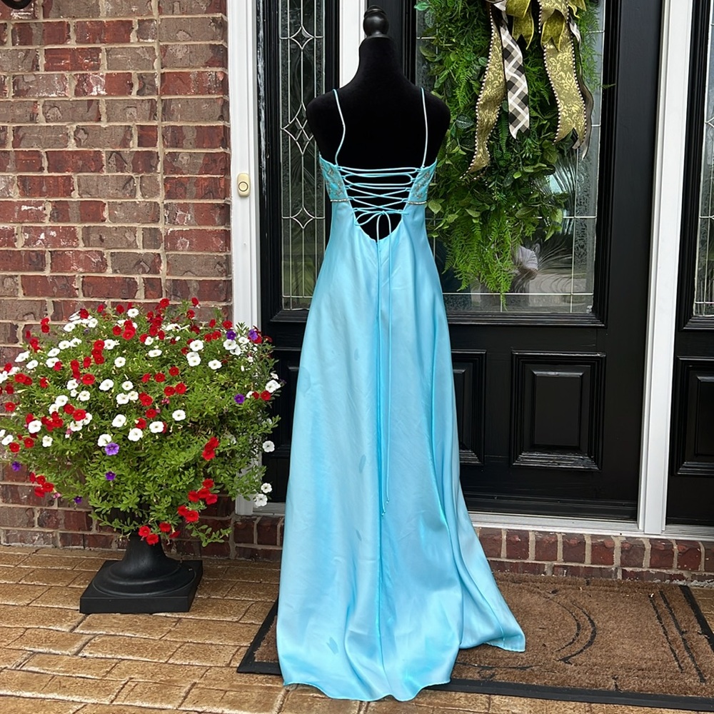 Cache Formal - image 4